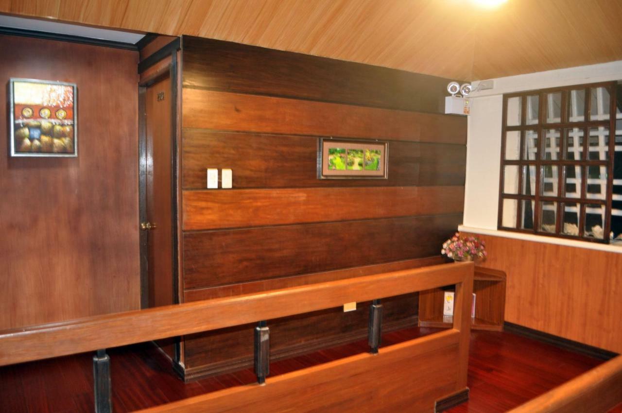 Peak House Garden Pension Эль-Нидо Экстерьер фото